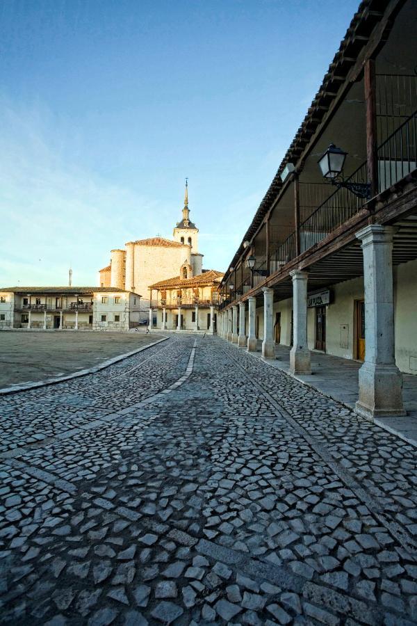 Alojamiento Colmenar De Oreja Plaza Mayor エクステリア 写真